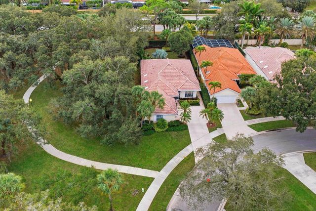 325 Kelsey Park Circle, Palm Beach Gardens, FL 33410