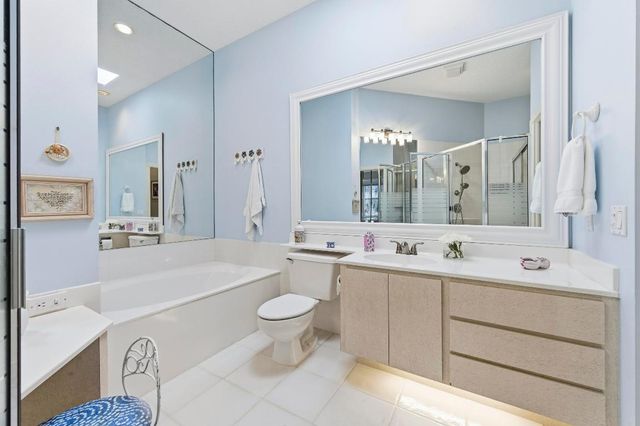 325 Kelsey Park Circle, Palm Beach Gardens, FL 33410