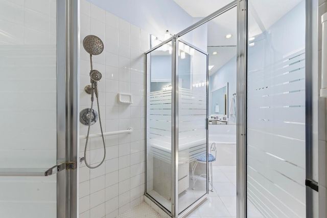 325 Kelsey Park Circle, Palm Beach Gardens, FL 33410