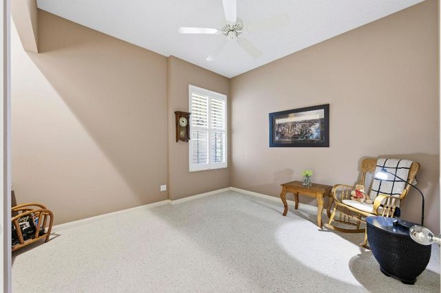 325 Kelsey Park Circle, Palm Beach Gardens, FL 33410