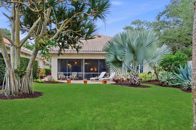 325 Kelsey Park Circle, Palm Beach Gardens, FL 33410