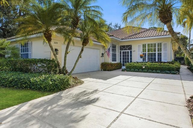 325 Kelsey Park Circle, Palm Beach Gardens, FL 33410