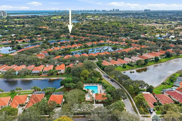 325 Kelsey Park Circle, Palm Beach Gardens, FL 33410