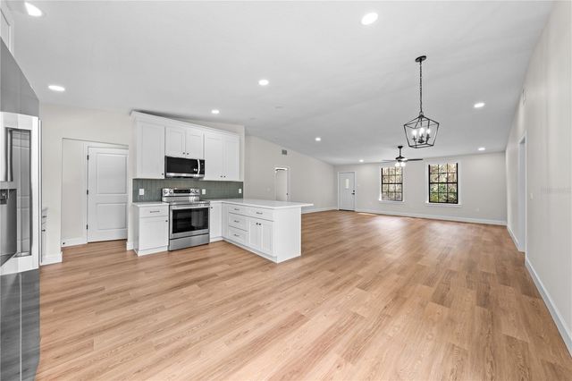 5824 DEASE RD, St Cloud, FL 34771