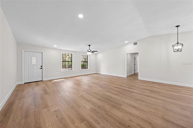 5824 DEASE RD, St Cloud, FL 34771