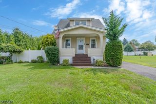 110 Parker St, Middlesex Boro, NJ 08846