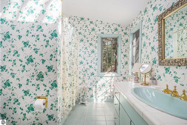 5760 W Crystal View Road, Glen Arbor, MI 49636