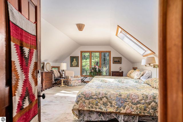 5760 W Crystal View Road, Glen Arbor, MI 49636