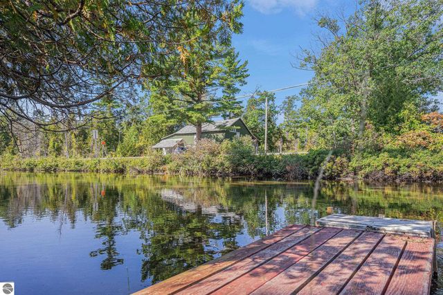 5760 W Crystal View Road, Glen Arbor, MI 49636