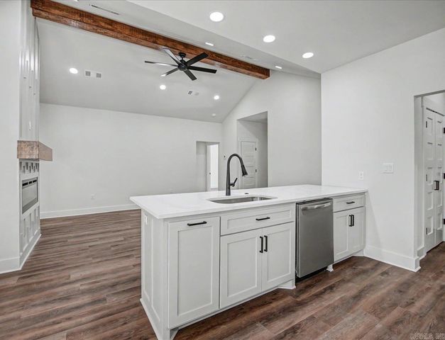 115 Glock Lane, Hot Springs, AR 71913