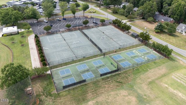 4007 Bradenton Drive, Greensboro, NC 27406
