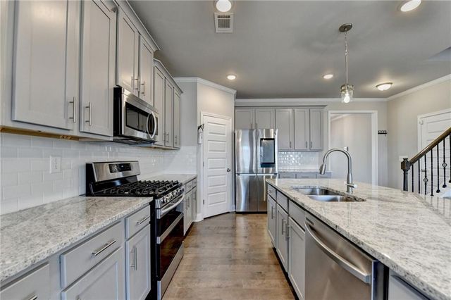 271 Hinton Farm Way, Dacula, GA 30019