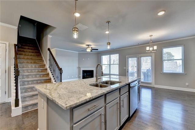 271 Hinton Farm Way, Dacula, GA 30019