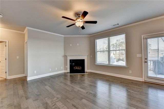 271 Hinton Farm Way, Dacula, GA 30019