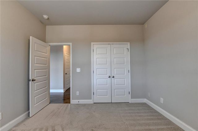 271 Hinton Farm Way, Dacula, GA 30019