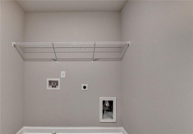 271 Hinton Farm Way, Dacula, GA 30019