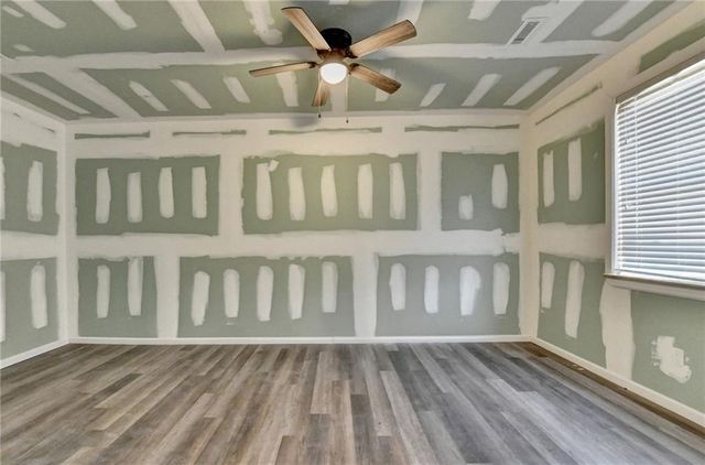 271 Hinton Farm Way, Dacula, GA 30019