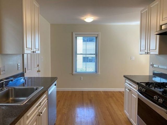 75 Mystic Street 3, Arlington, MA 02474