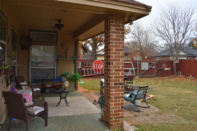 311 Ridge Hollow Trail, Venus, TX 76084