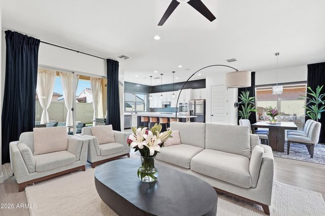 9463 E Theia Drive, Mesa, AZ 85212