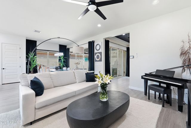 9463 E Theia Drive, Mesa, AZ 85212