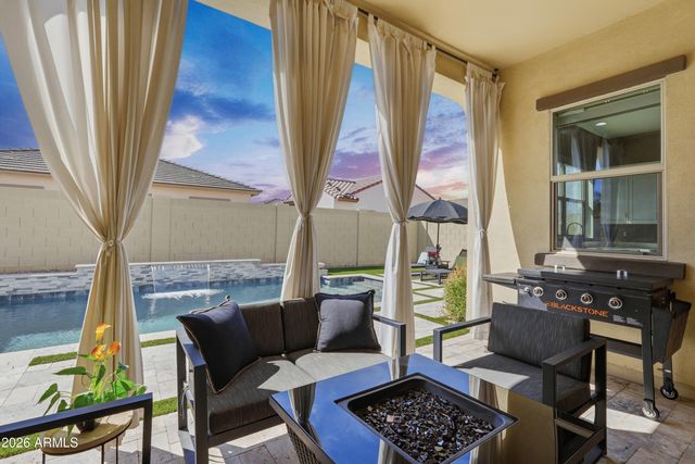 9463 E Theia Drive, Mesa, AZ 85212