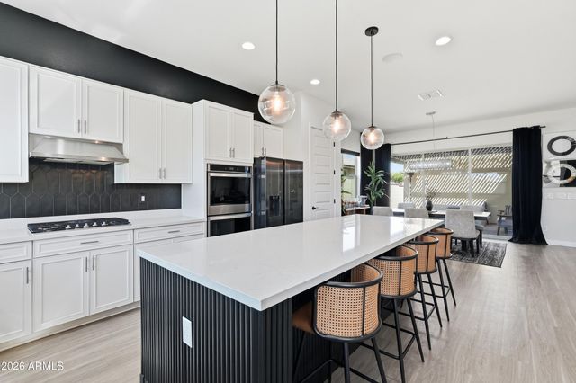 9463 E Theia Drive, Mesa, AZ 85212