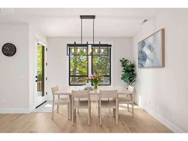 13076 Nw HARVEST St, Portland, OR 97229