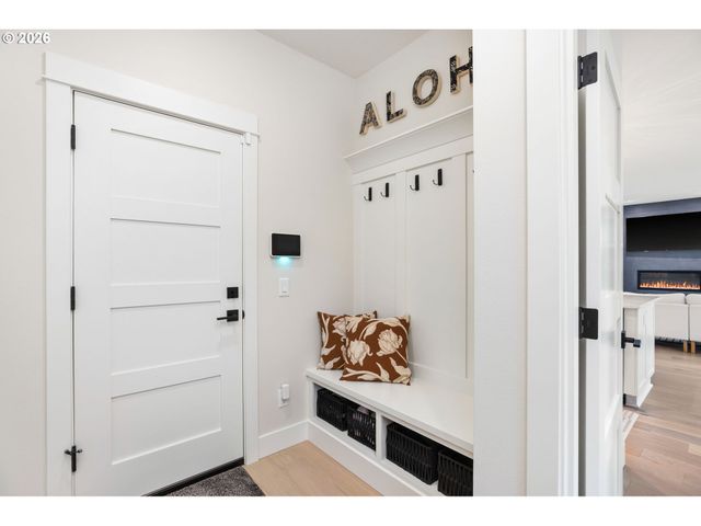 13076 Nw HARVEST St, Portland, OR 97229