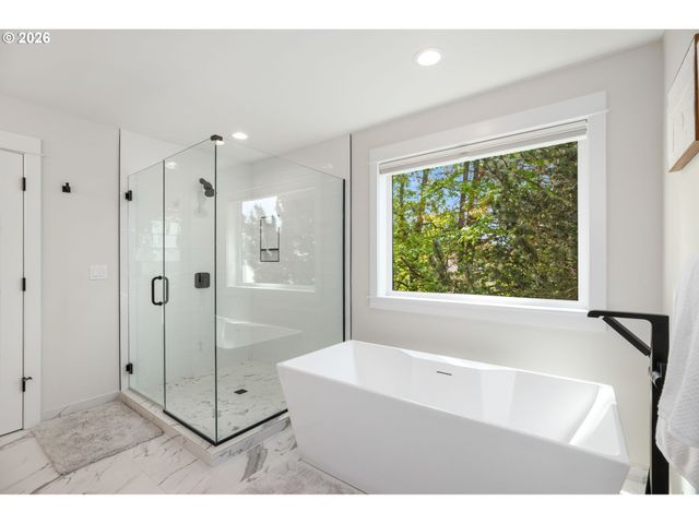 13076 Nw HARVEST St, Portland, OR 97229