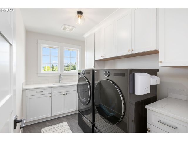 13076 Nw HARVEST St, Portland, OR 97229