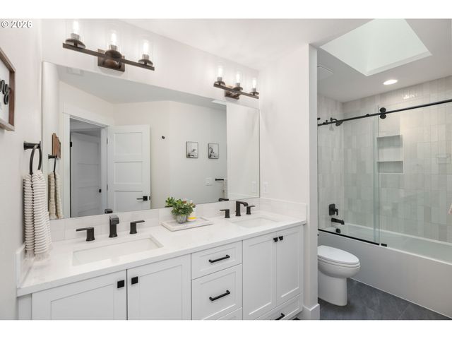 13076 Nw HARVEST St, Portland, OR 97229