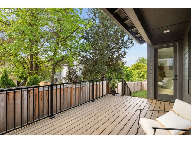 13076 Nw HARVEST St, Portland, OR 97229