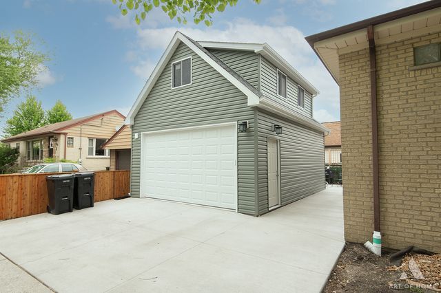 10715 S Lawndale Avenue, Chicago, IL 60655