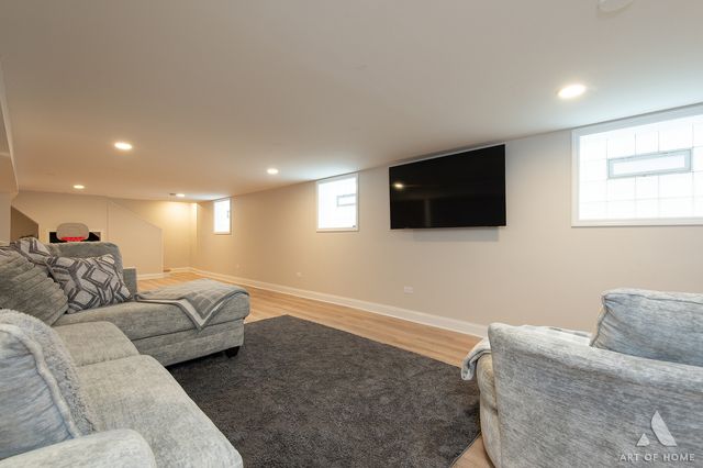 10715 S Lawndale Avenue, Chicago, IL 60655