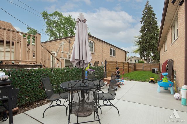 10715 S Lawndale Avenue, Chicago, IL 60655