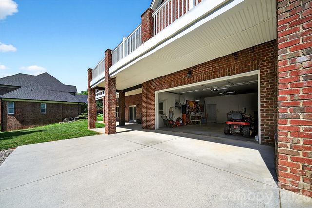 3574 Live Oaks Avenue, Terrell, NC 28682