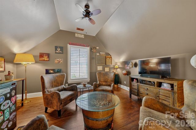 3574 Live Oaks Avenue, Terrell, NC 28682