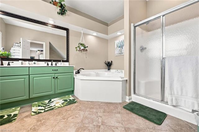 2225 Cape Arbor DR, Virginia Beach, VA 23451