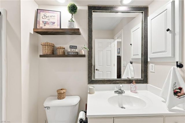 2225 Cape Arbor DR, Virginia Beach, VA 23451