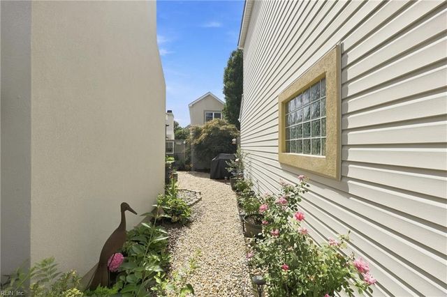 2225 Cape Arbor DR, Virginia Beach, VA 23451