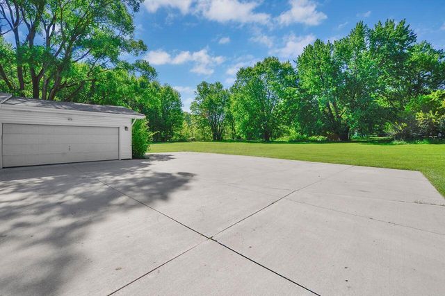 3543 S State Route 605, Galena, OH 43021