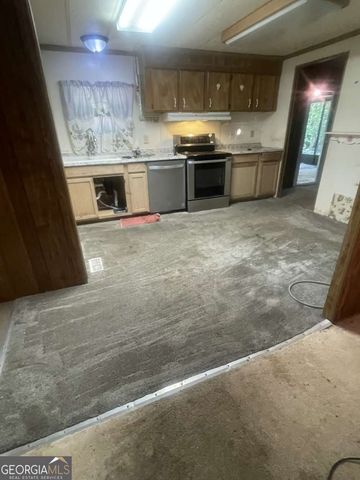9340 Meadowbrook Drive, Gainesville, GA 30506