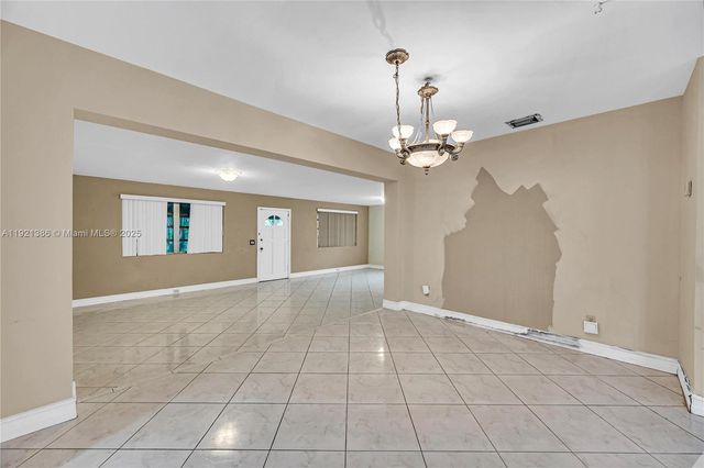 14500 NE 5th Ct, Miami, FL 33161