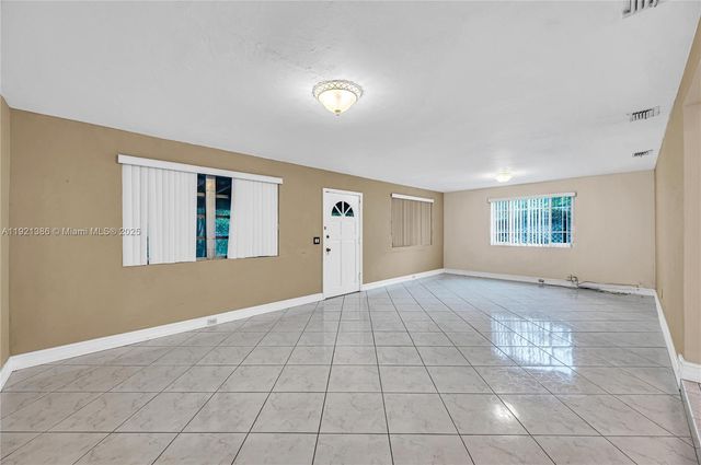 14500 NE 5th Ct, Miami, FL 33161