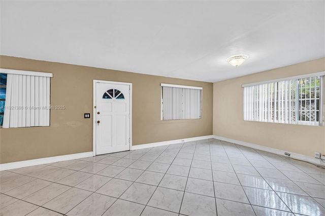 14500 NE 5th Ct, Miami, FL 33161