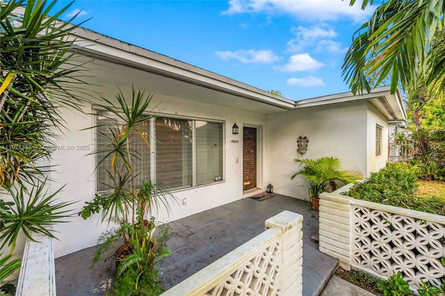 14500 NE 5th Ct, Miami, FL 33161