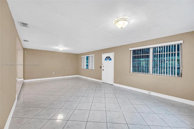 14500 NE 5th Ct, Miami, FL 33161