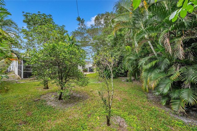 14500 NE 5th Ct, Miami, FL 33161