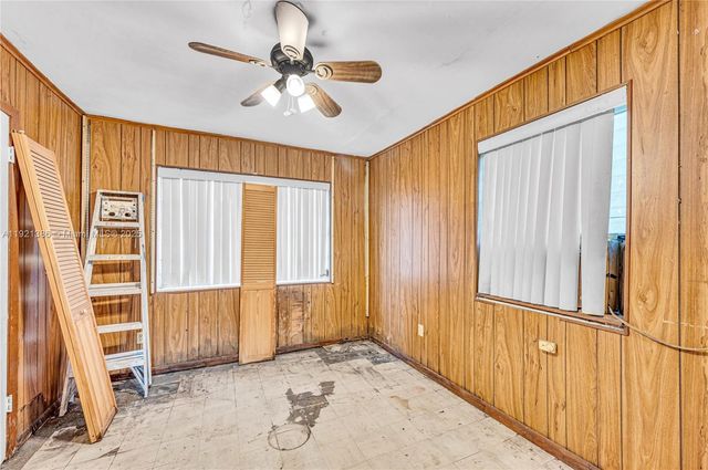 14500 NE 5th Ct, Miami, FL 33161